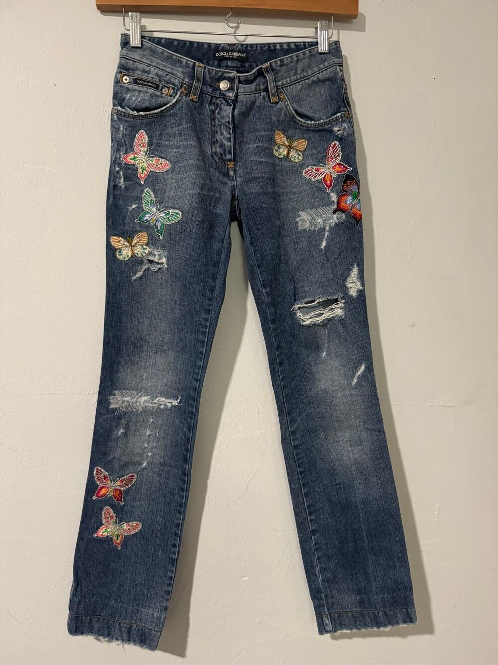 Dolce & Gabbana Butterfly Embroidered mid rise distressed jeans 40 (4)